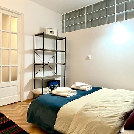 Barlog Apartment Brasov Luaran gambar