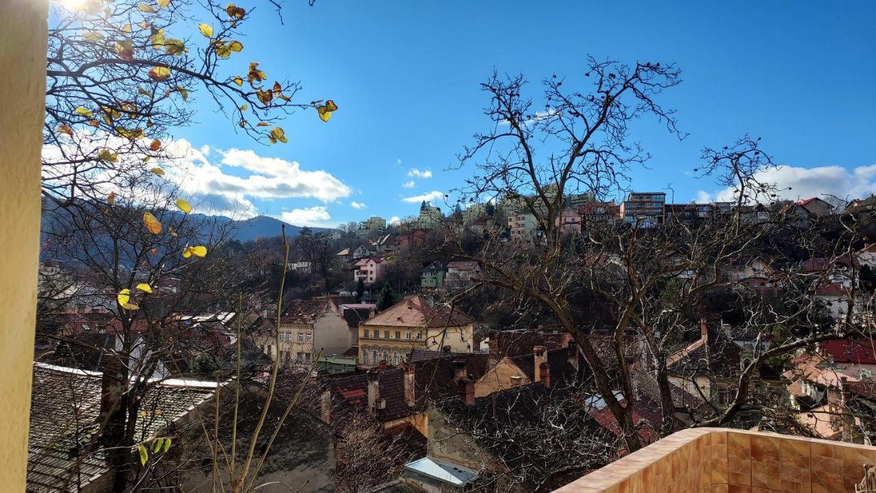 Barlog Apartment Brasov Luaran gambar