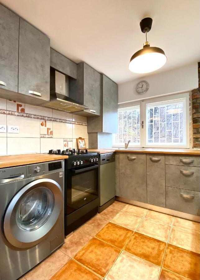 Barlog Apartment Brasov Luaran gambar